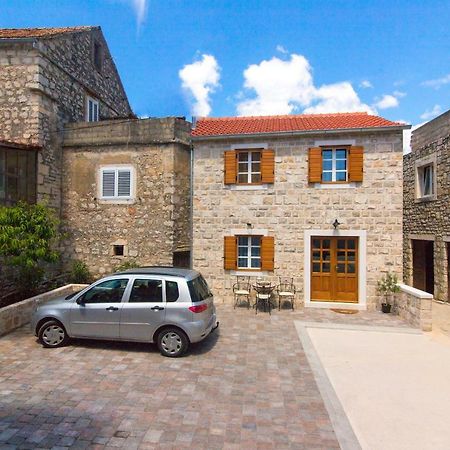 Villa House Tia à Vrboska Extérieur photo